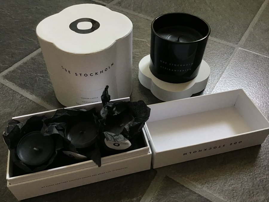 Ode Stockholm Stort doftljus Aspirantbalen + set med doftljus Luxury candle ljus