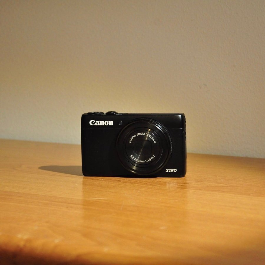 Canon PowerShot S120