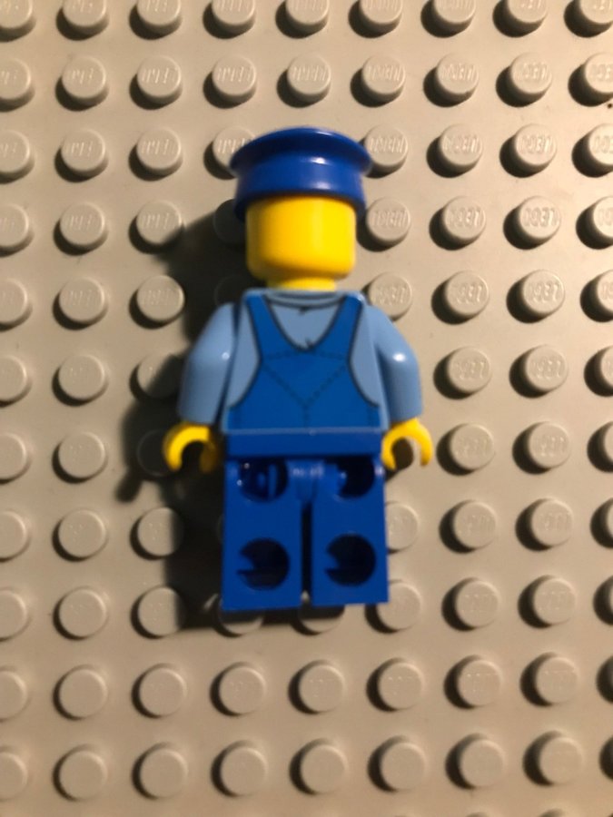 LEGO Minifigur. Mekanikergubbe från Corner Garage 10264-1