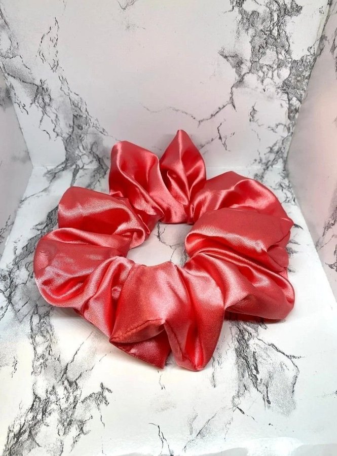 Rosa överdimensionerad XXL Scrunchie hårsnodd siden Enchanted Scrunchie HELT NY