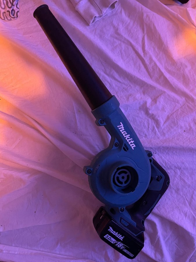 Makita 18V Blåsborste