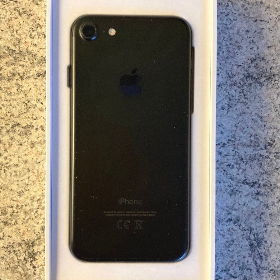 iPhone 7 svart minne 128 Gb