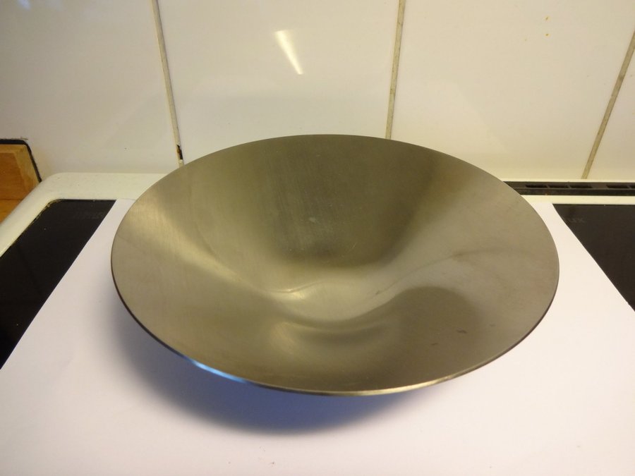 Georg Jensen - Skål - Design Jørgen Møller - Diameter 180 mm