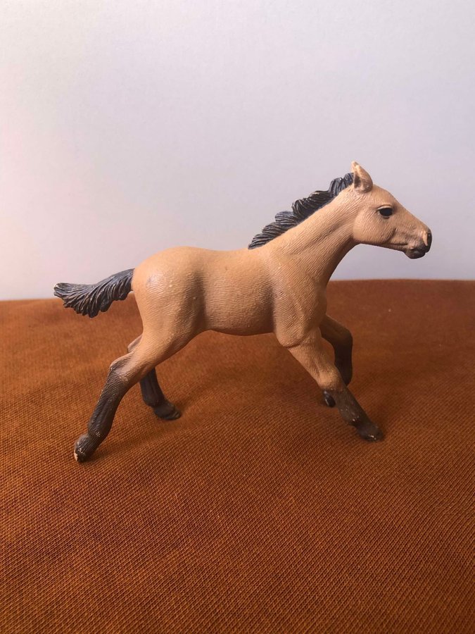 Schleich - Mustangföl 42195 från 2018