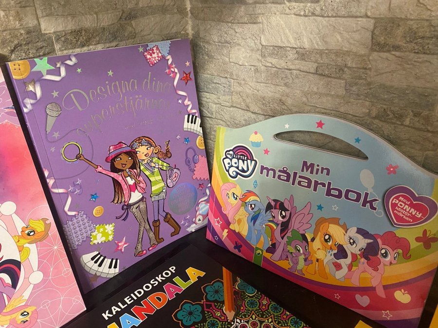 11 STYCK PYSSELBOK,HÄSTAR,MÅLARBOK,MANDALA,LITTLE PONY