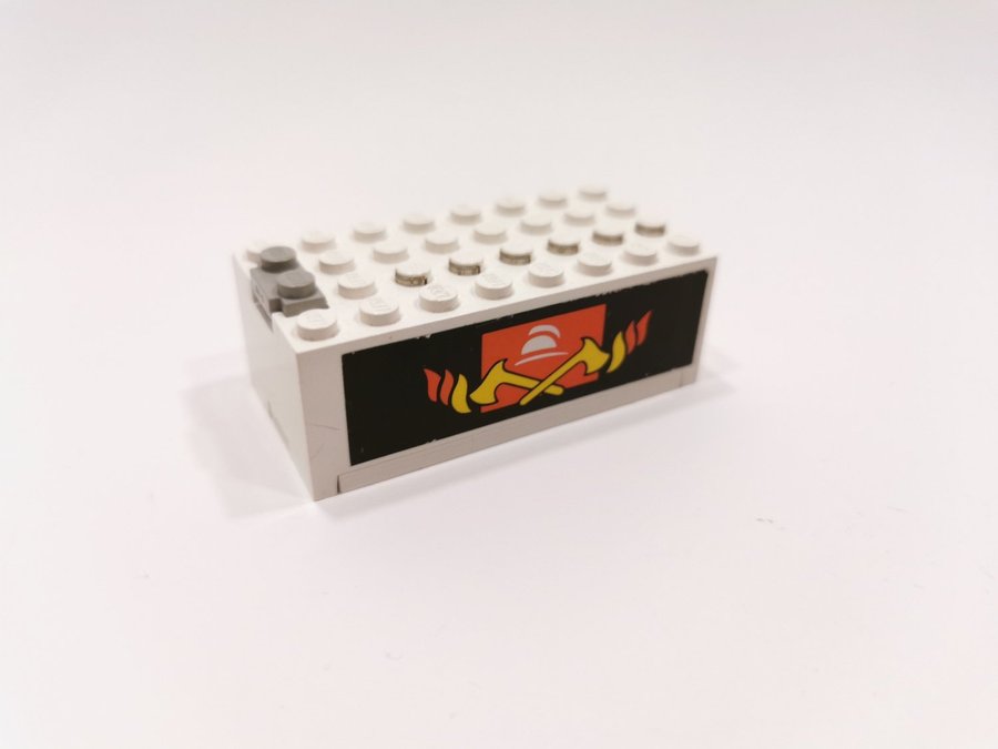 Lego - light and sound - batteribox - brand - 4760c01pb04 - vit