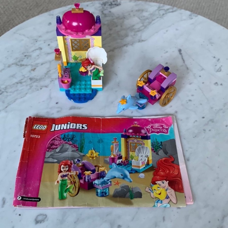 Lego Juniors 10723 - Ariels Havslott