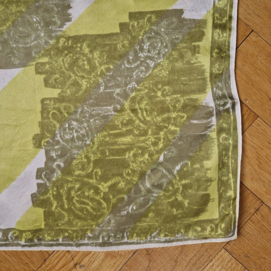 Vintage scarf