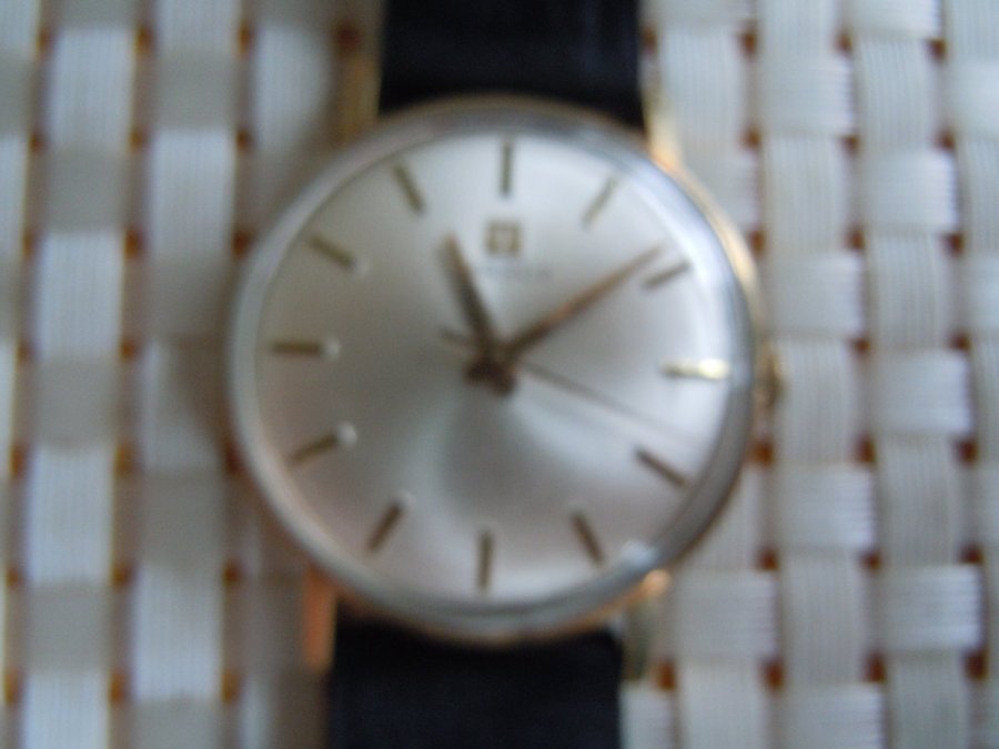 Tissot Herrarmbandsur i 14 K guld