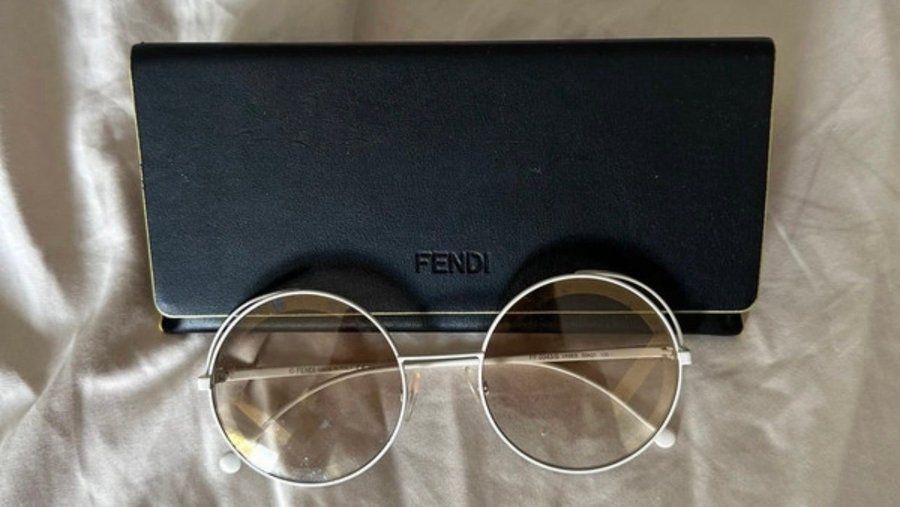 Fendi solglasögon