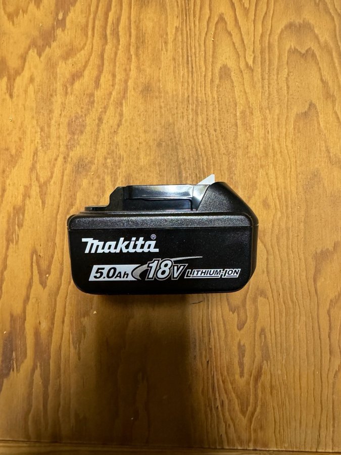 Makita 18V 5.0Ah batteri Helt nytt