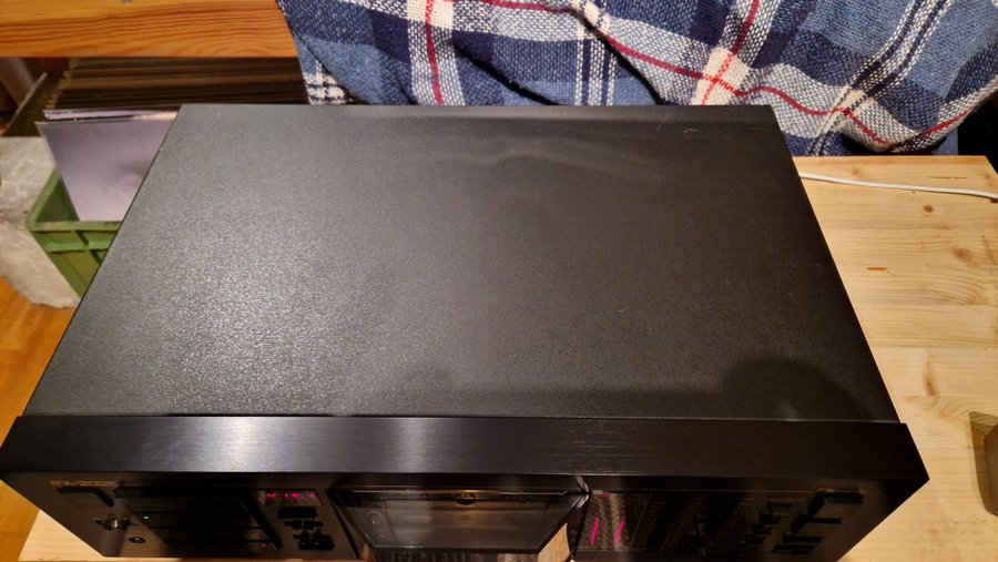 Nakamichi RX-202 kassettdäck med legendarisk kassettvändarmekanism