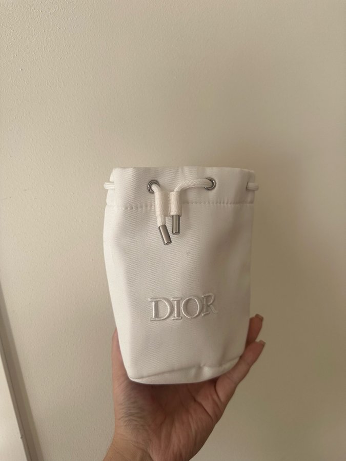 DIOR BEAUTE vit clutch/sminkväska/NECESSÄR väska