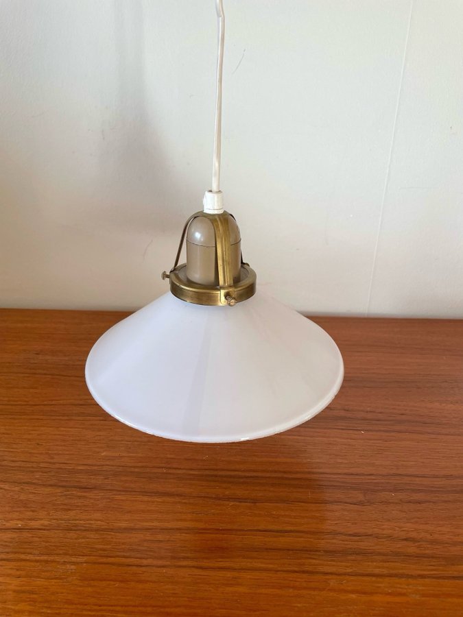 Retro fönsterlampa med skomakarlampa glaskupa, fäste metall mässing