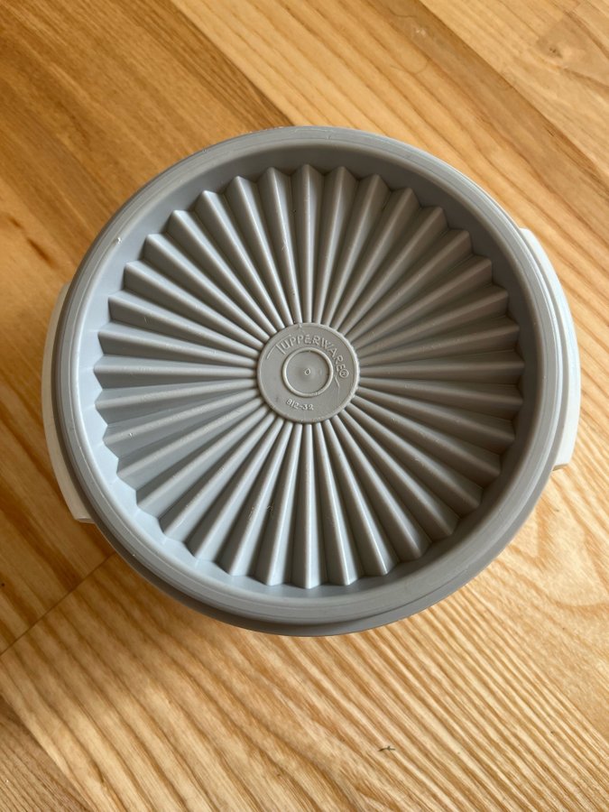 Tupperware behållare/burk