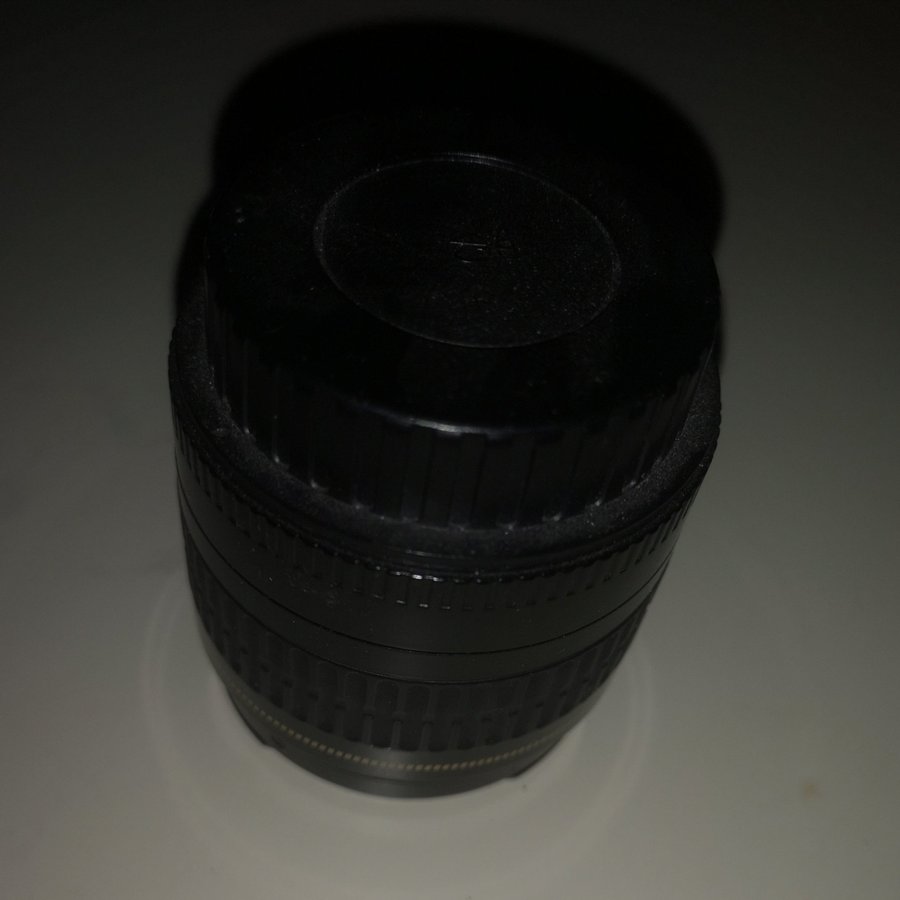 Canon EF 35-105mm 1:4.5-5.6 Zoom Lens