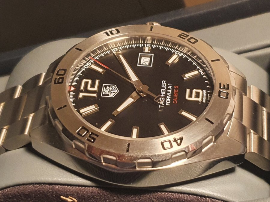 Tag Heuer Formula 1 Calibre 5