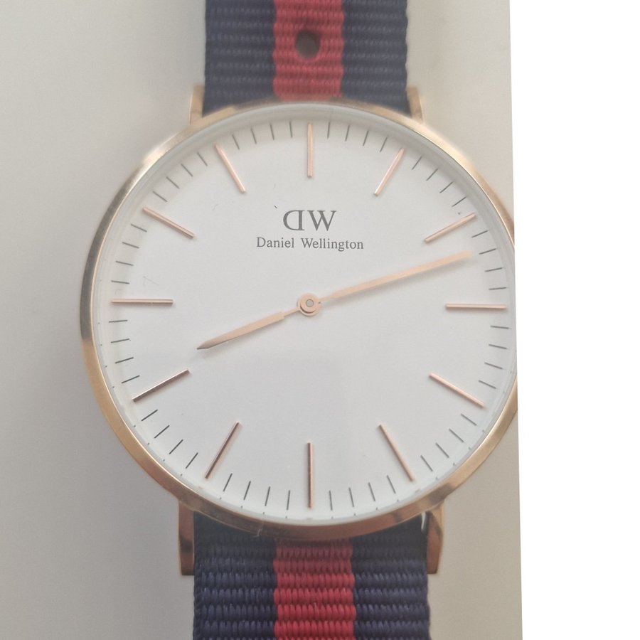 Daniel Wellington Classic B40R17 Armbandsur