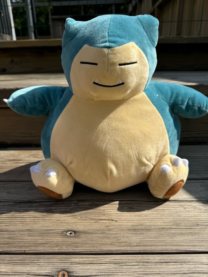 Söt Snorlax Plyschleksak