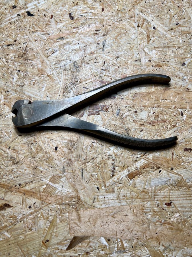 Knipex No 67 Tång, avbitare