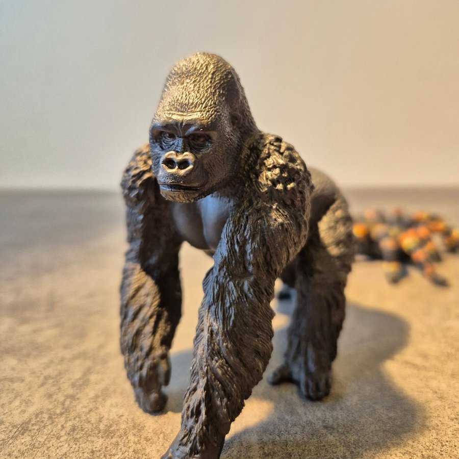 Schleich Djurfigur Set - Gorilla papegoja och Spindel