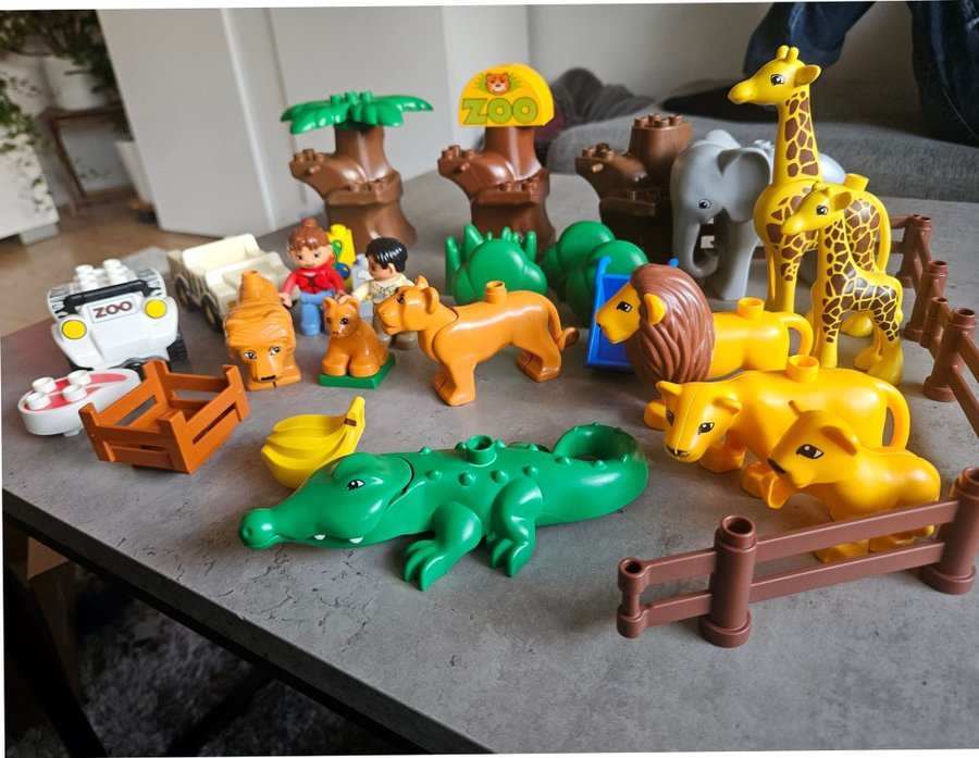 Lego Duplo zoo