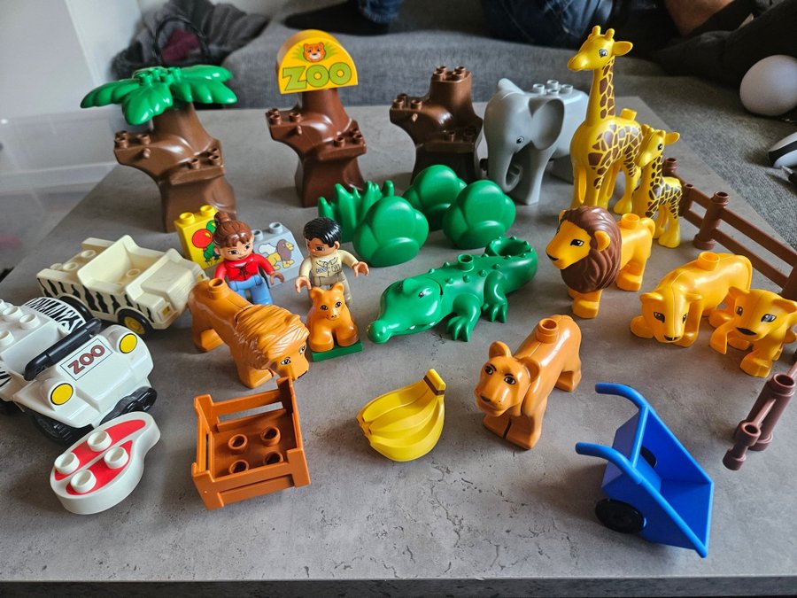 Lego Duplo zoo