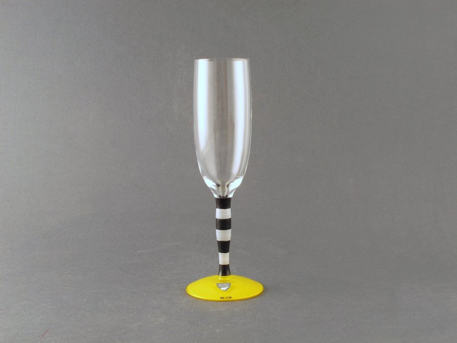 Polka, svart-vit. Anne Nilsson. Orrefors. Champagneglas - Vitvinsglas