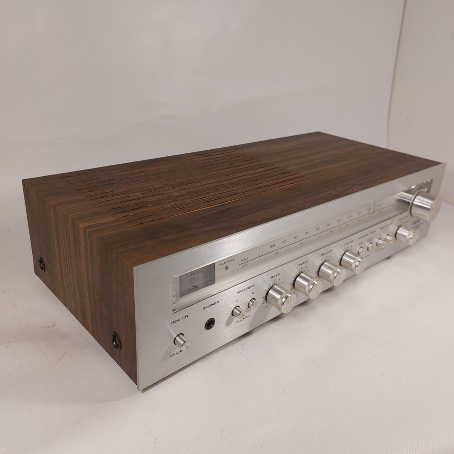 AKAI AA-1125 stereo receiver förstärkare