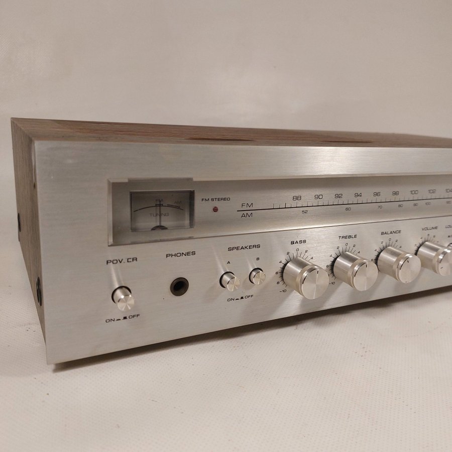 AKAI AA-1125 stereo receiver förstärkare