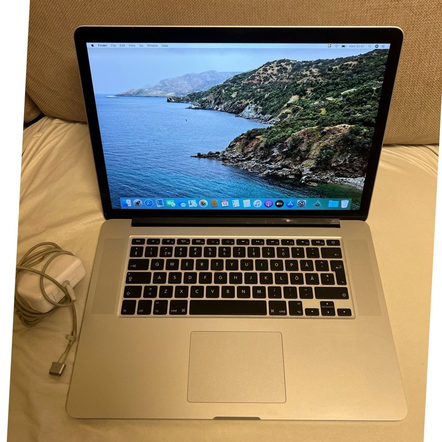 MacBook Pro (Retina 15-inch Early 2013 i7-27 GHz 16GB 512SSD