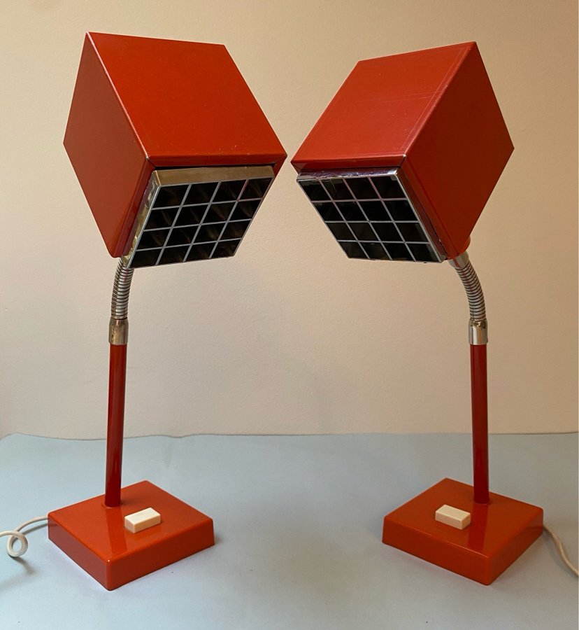 Elidus Kuben Orange Retro Bordslampa 1 par Lampor Lampa