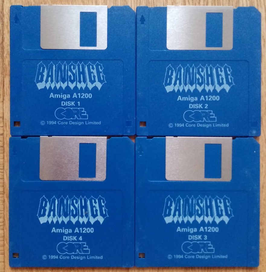 Banshee (Core Design) - AMIGA - 4 x Lös Disk