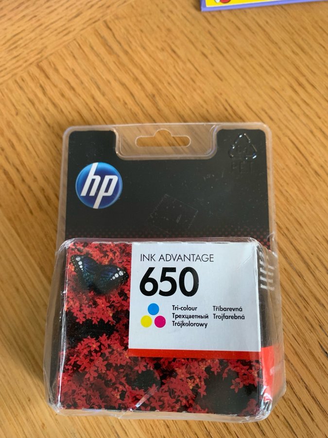 HP Ink Advantage 650 Tri-color