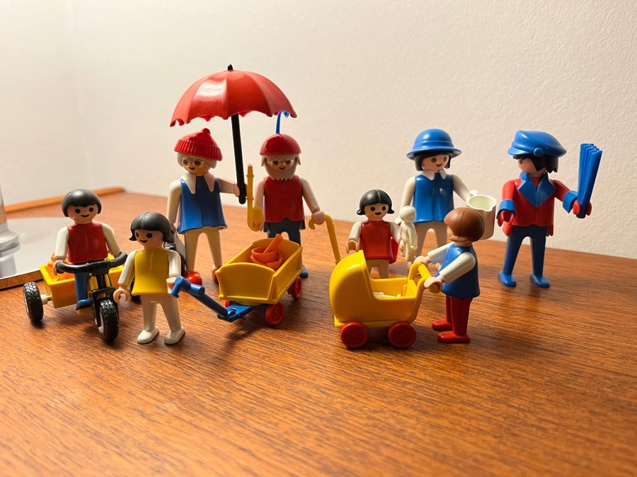 Playmobil figurer og tilbehør - familien på tur