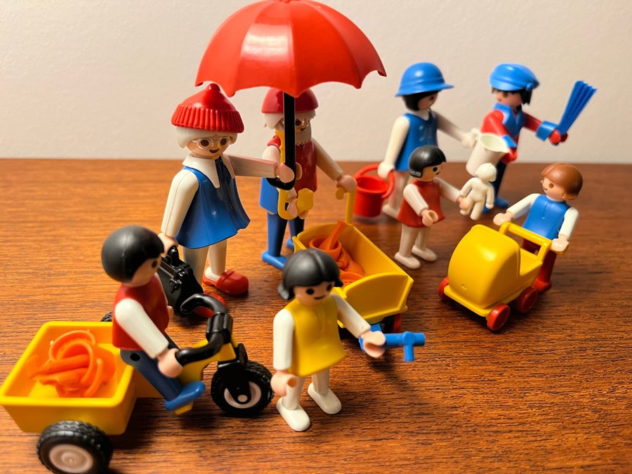 Playmobil figurer og tilbehør - familien på tur