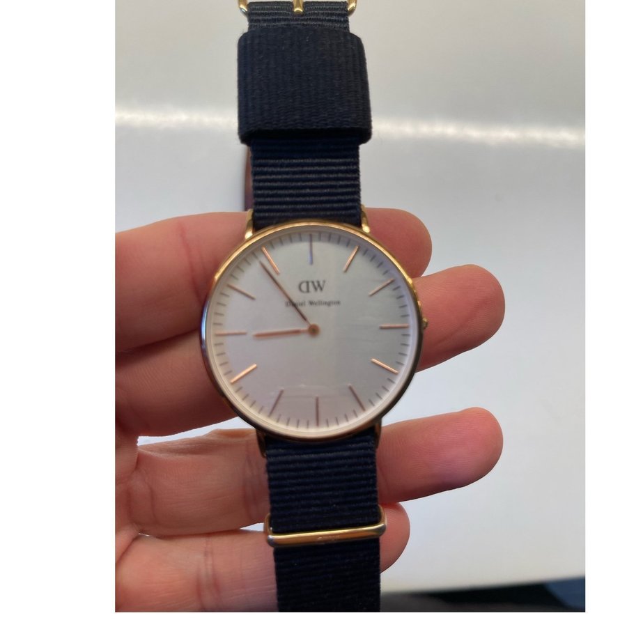 Daniel Wellington Classic Petite Melrose 32mm