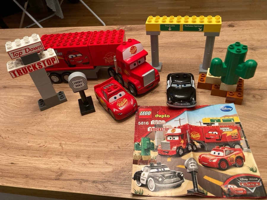 Duplo cars Mack på väg-5816