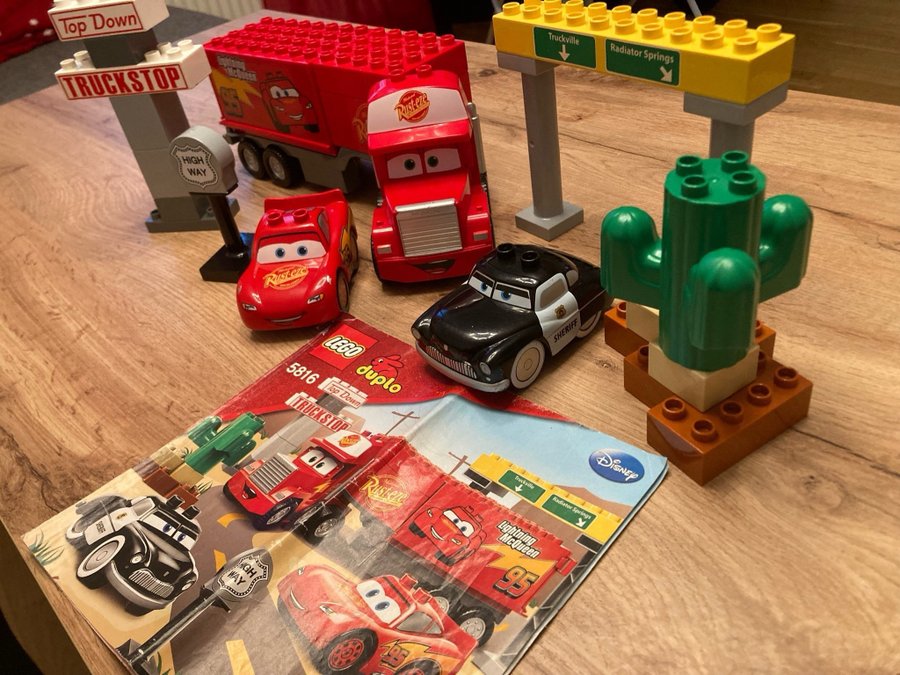 Duplo cars Mack på väg-5816