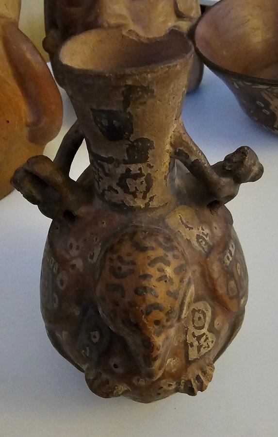 Pre columbian Pottery from Peru Ceramik vase