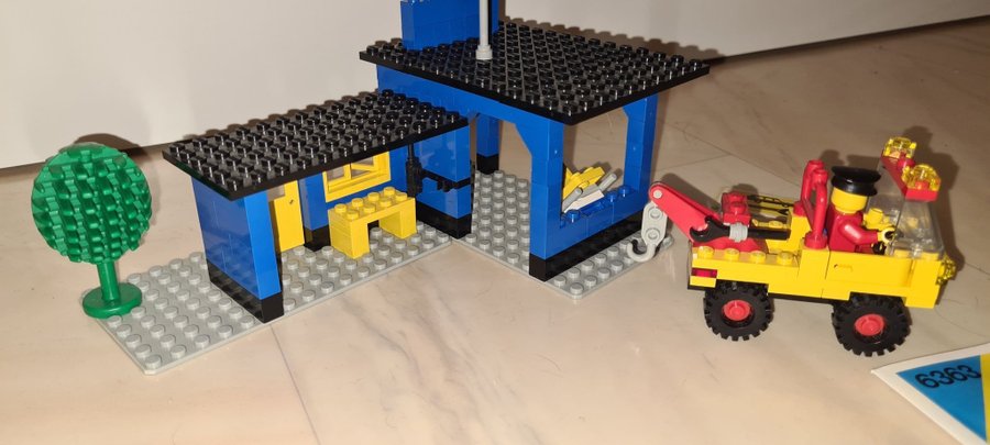 Lego 6363 - Garage med bärgningsbil