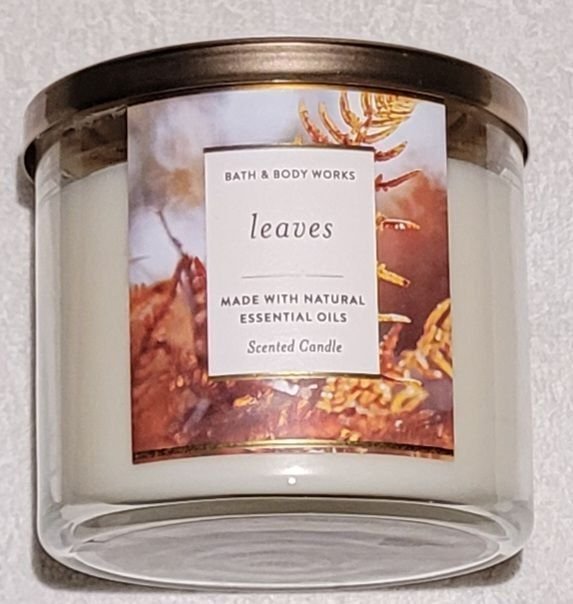 LEAVES Bath  Body Works 3-wick candle doftljus USA warm clove spice red apple