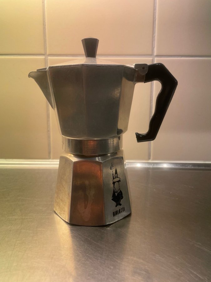 Vintage Bialetti Moka Express