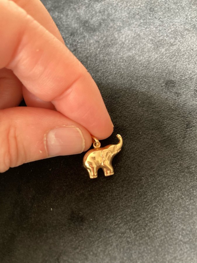 Guldhänge elefant 18k guld hänge äkta guld