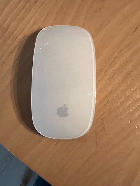 Apple Magic Mouse 2