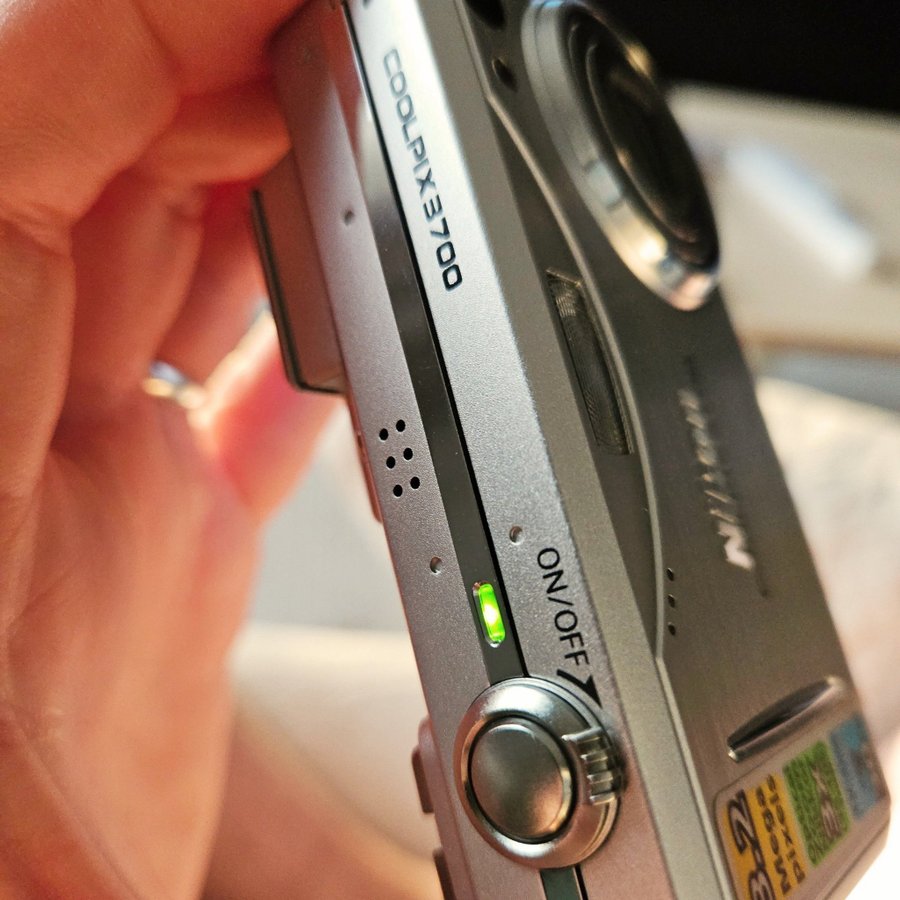 Nikon Coolpix 3700 Digital Camera - CCD