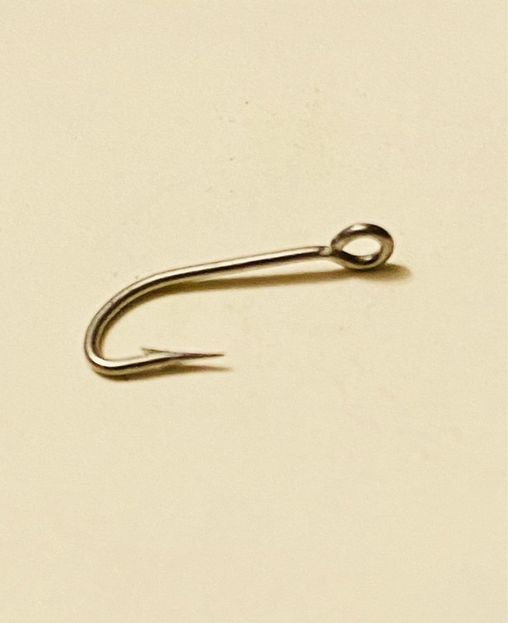 Mustad nr13 Qual 9806 Fina små krokar 100st i original ask!