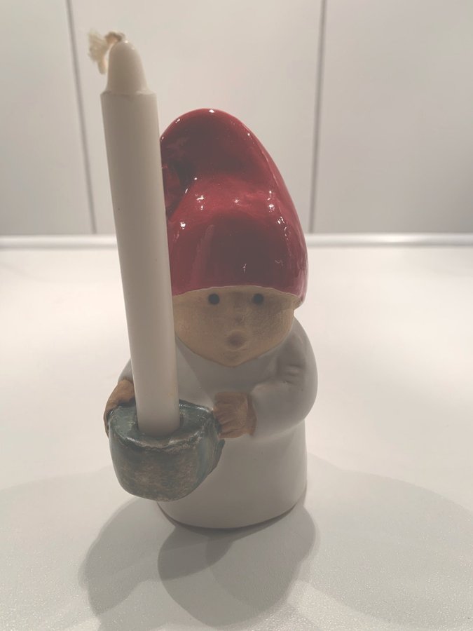 Adventsbarn Tomte, Lisa Larsson