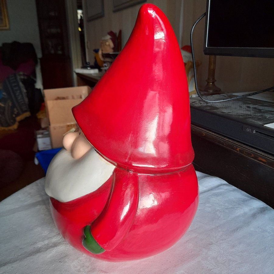 TOMTE RETRO STOR O RUND