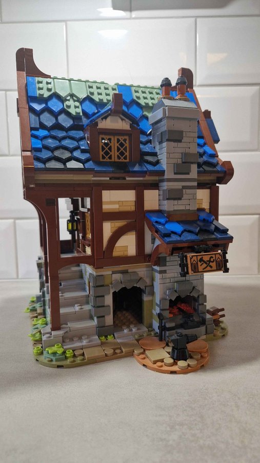 LEGO 10271 - The Blacksmith INKOMPLETT